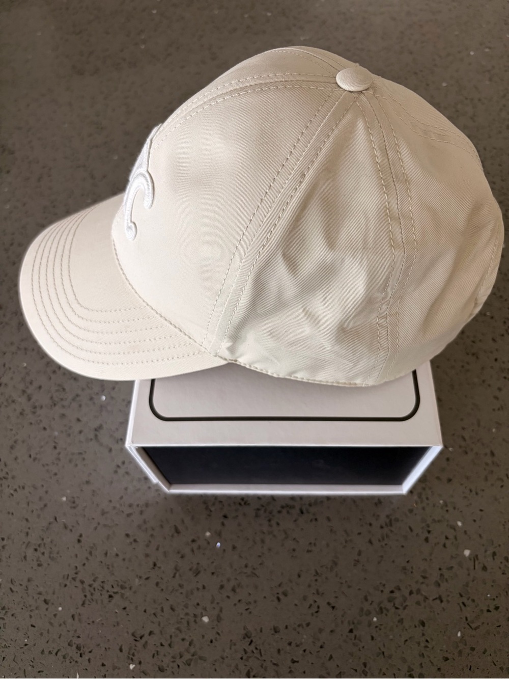 Celine Triomphe Cream Baseball Cap Authentic Size S - Picture 11 of 16